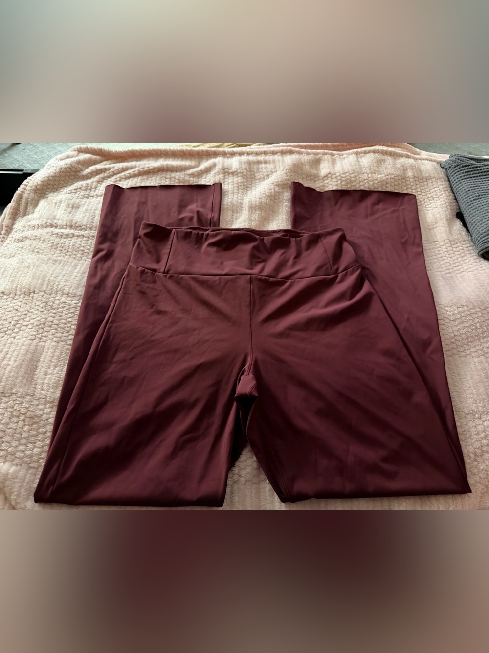 YITTY Burgundy High-Waist Active Leggings